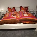 Appartement Hexenstube Jorjina - Wlan - Garten- Tolles Bad - Garage Mit Wallbox- Brockenblick-wandern -mountainbike - Motorradurlaub