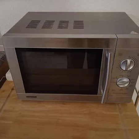 Hexenstube Jorjina - Wlan - Garten- Tolles Bad -wandern -mountainbike - Motorradurlaub Lejlighed